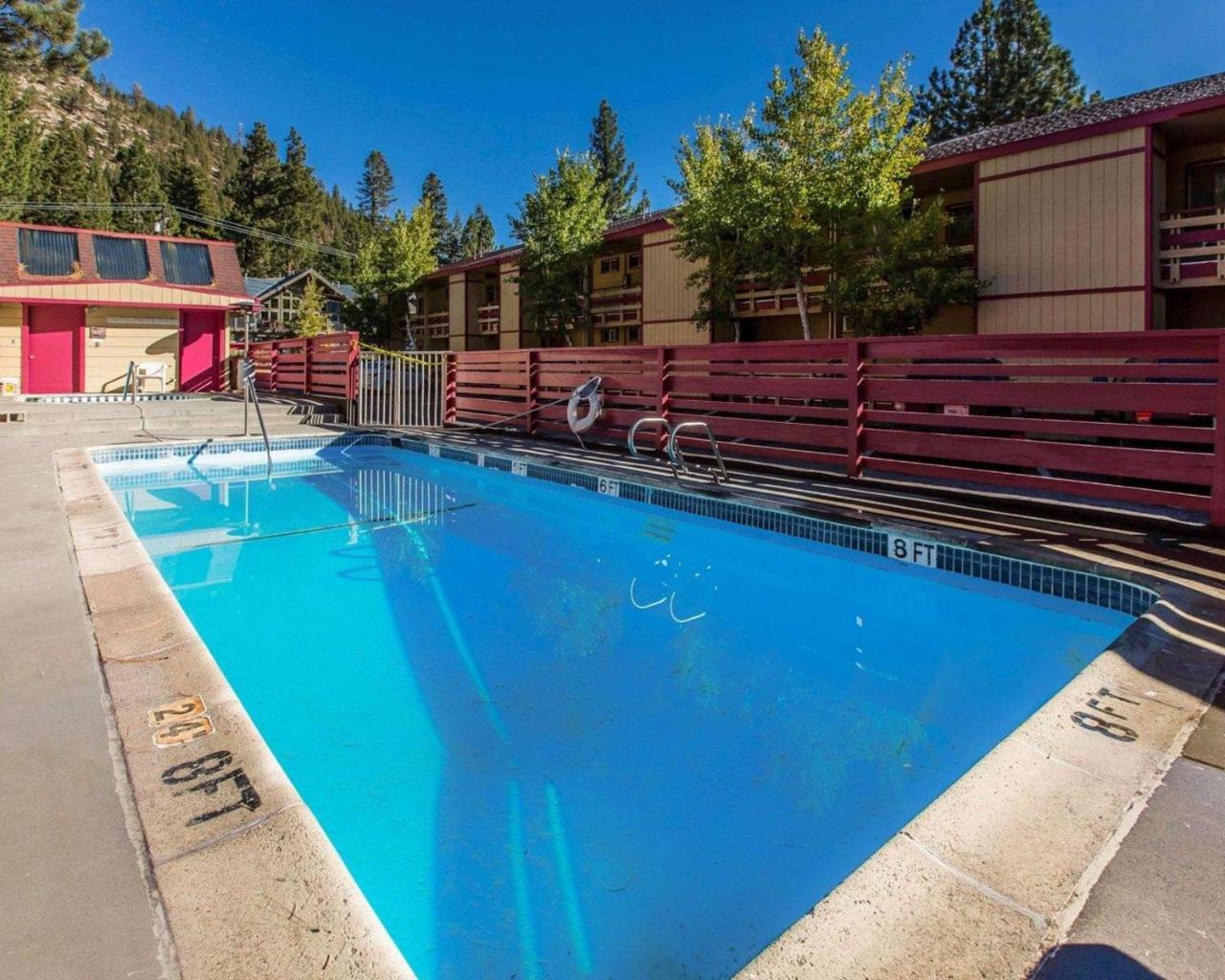 Rodeway Inn Wildwood Mammoth Lakes Eksteriør billede